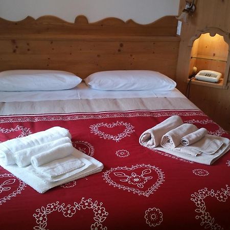 Albergo Bellavista Dosoledo Kamer foto